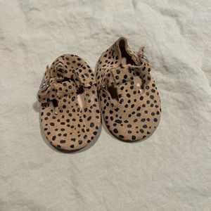 Piper Finn Mary Janes size 2